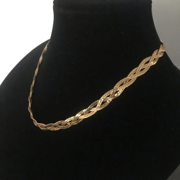 Sparkling Plaited Flat Gold Chains Necklace - Picture 7 of 10